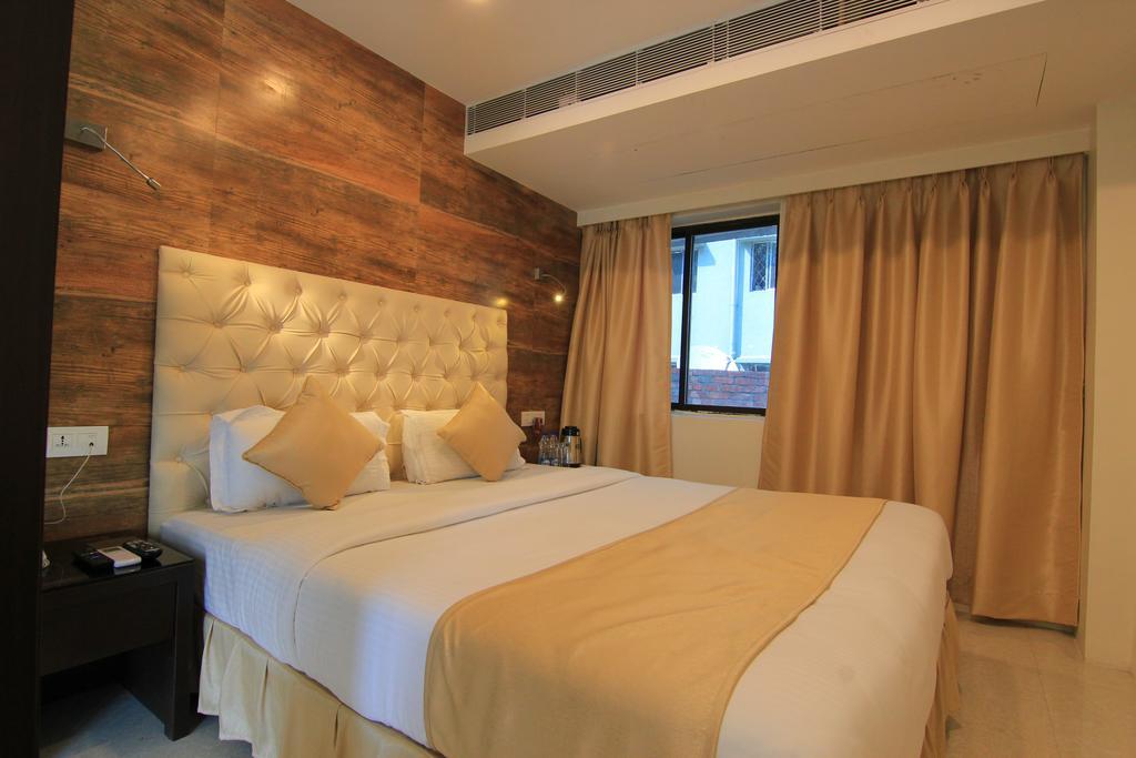 Hotel O2 Oxygen Calcutá Quarto foto